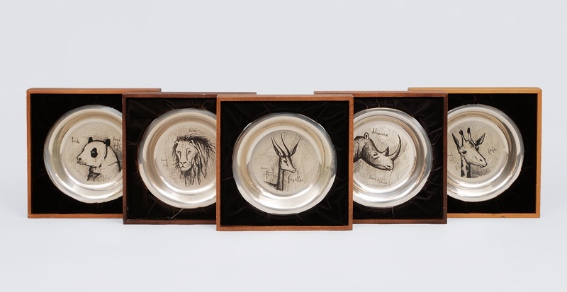 A set of 5 plates with engravings with rhinoceros, giraffe, gazelle, panda and l