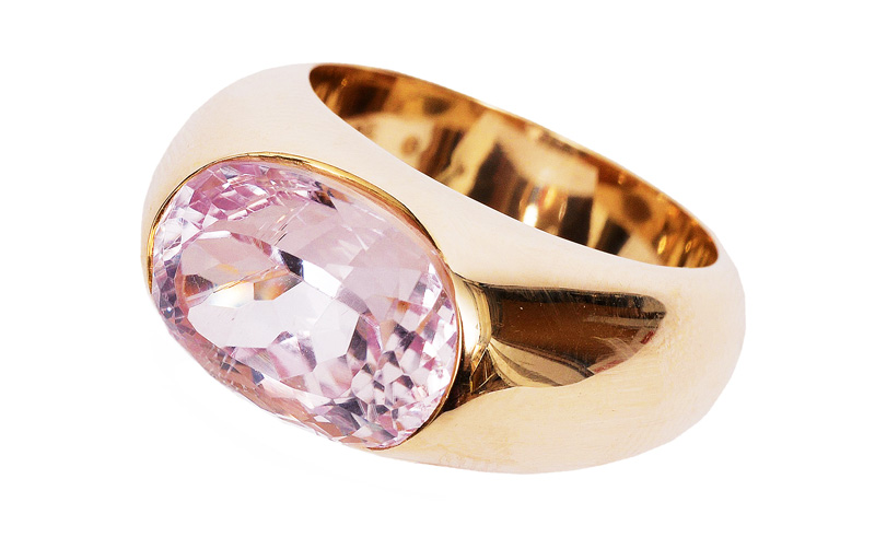 A kunzite ring