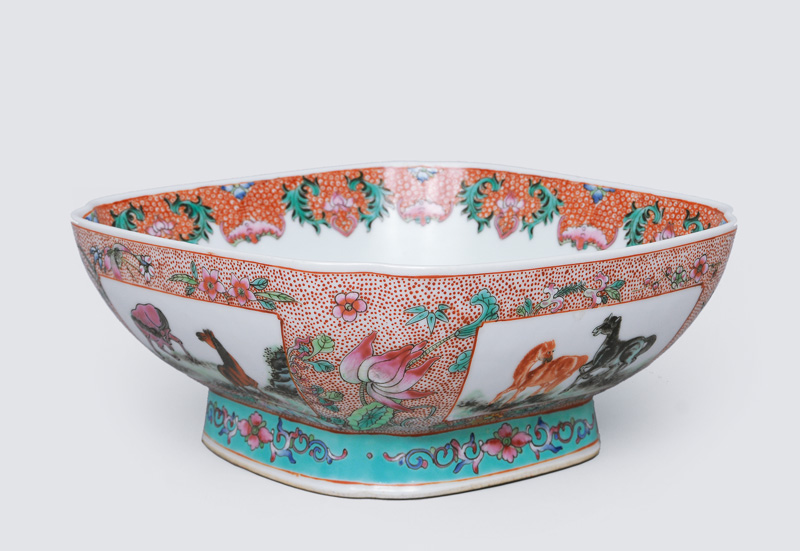 A square bowl with horse and flower painting