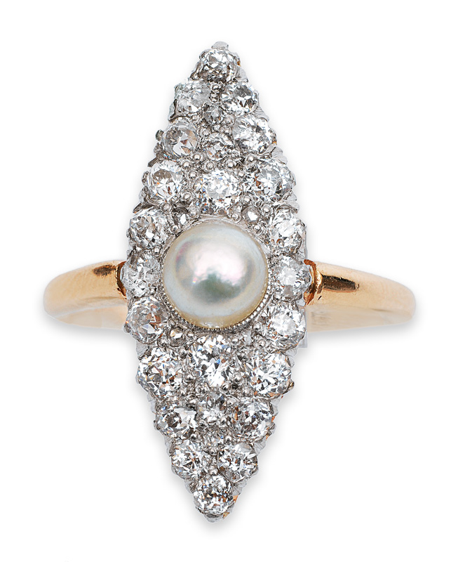 An Art-Nouveau diamond ring