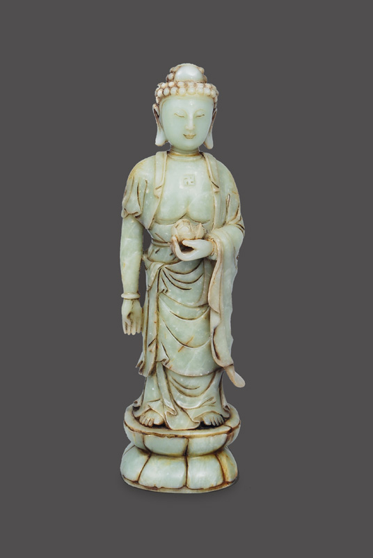 A jade figur "Buddha on lotus throne"
