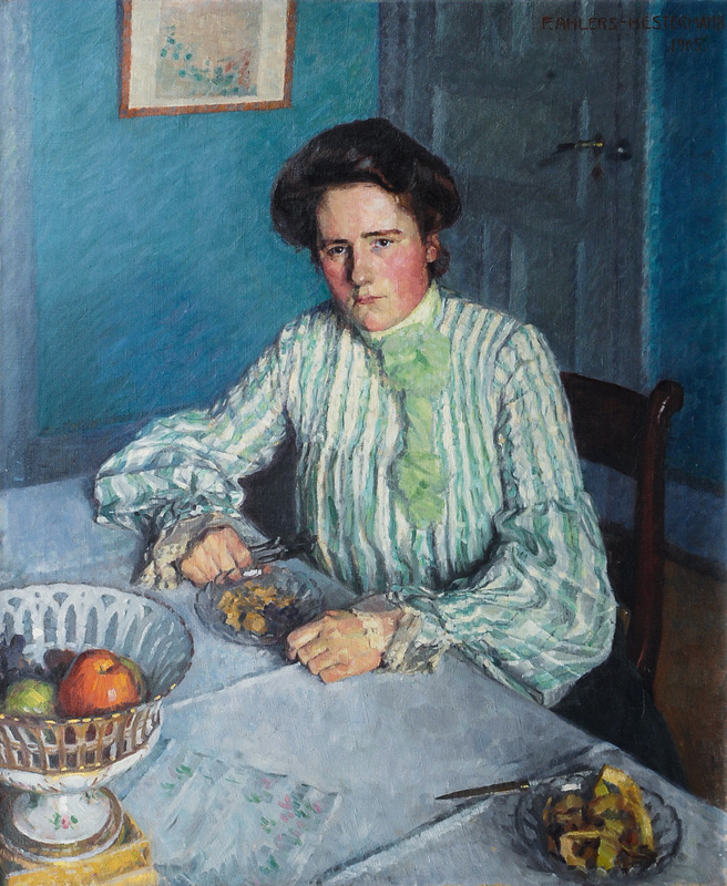 Gertrud, die Schwester des Künstlers am Tisch