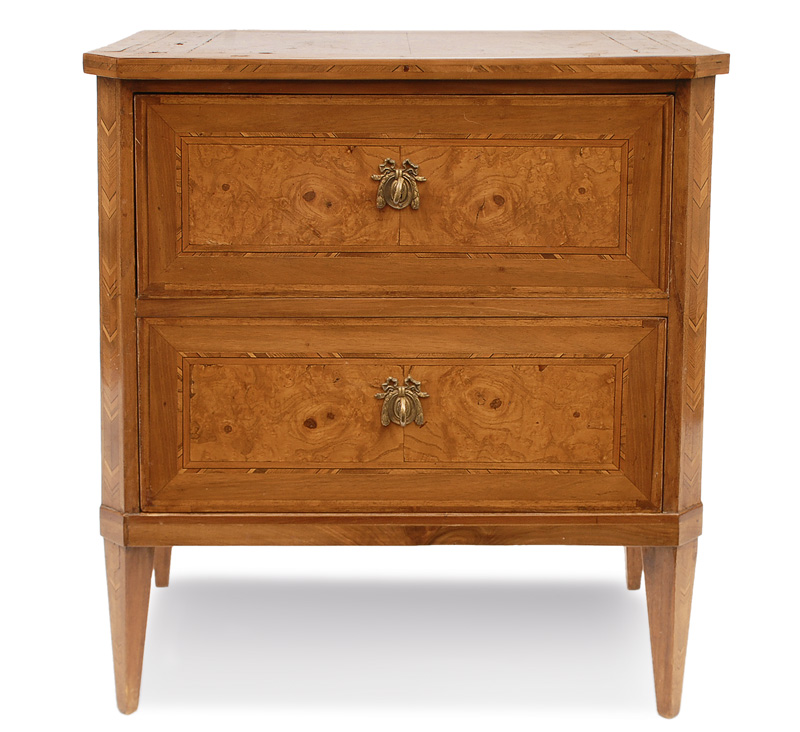 A small Louis Seize chest of drawer