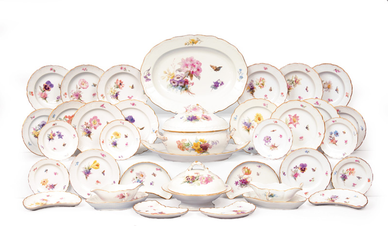 - A dinner service with fine flower painting and butterflies for 6 persons A dinner service with fine flower painting and butterflies for 6 persons