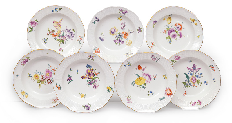 A set of 7 deep plates