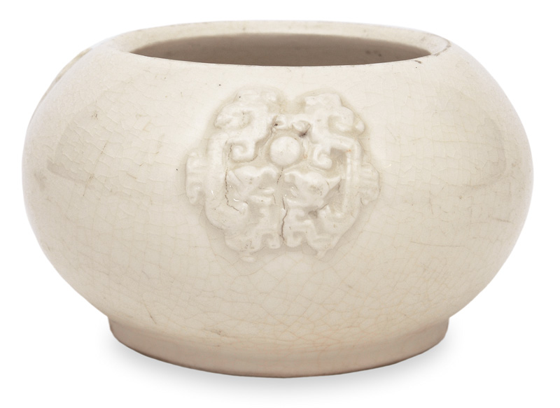 A blanc de chine bowl