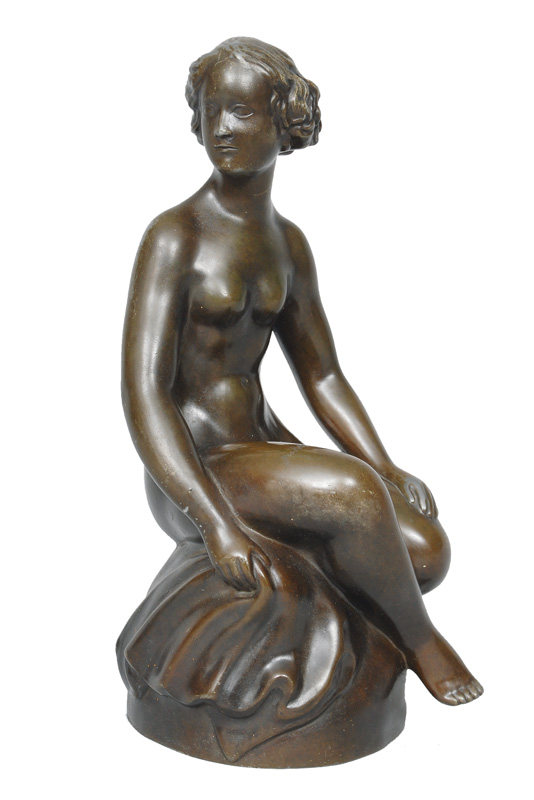 Just Andersen, Dänischer Bildhauer und Designer - A small figure "Sitting femal nude" A small figure "Sitting femal nude"