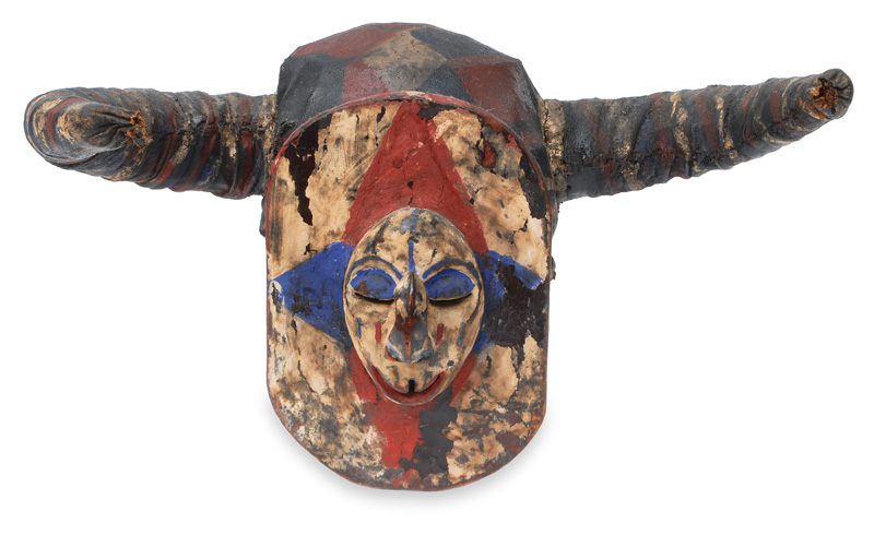 A Yaka mask with horns
