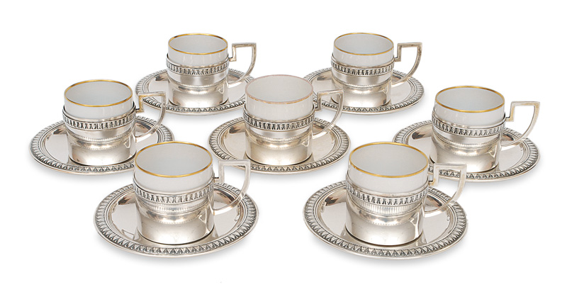 A set of 7 mocha cups with antique-like leaf frieze