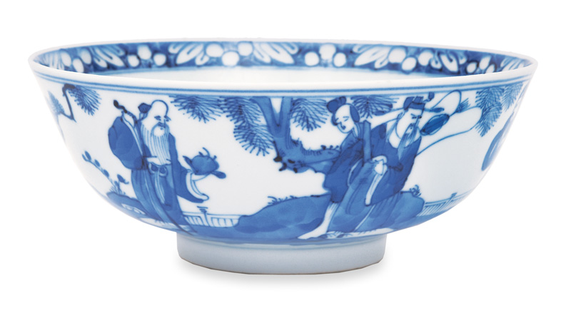 A bowl with blue painting