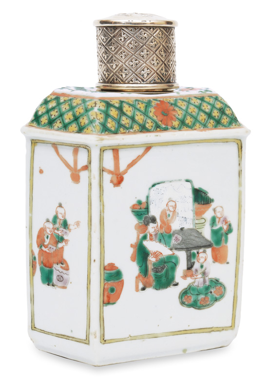 A large famille verte tea caddy