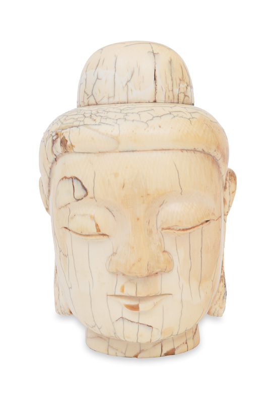 A head of a Buddha