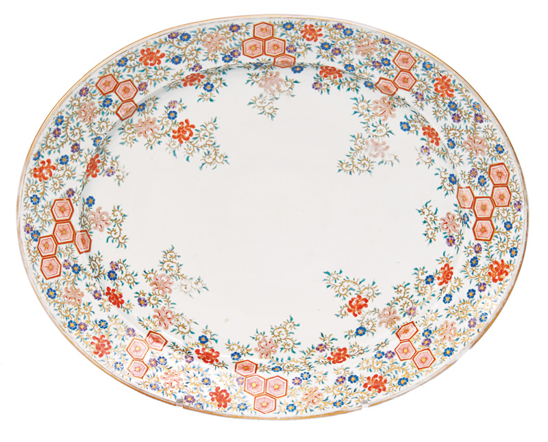 A large Arita plate with floral decoration