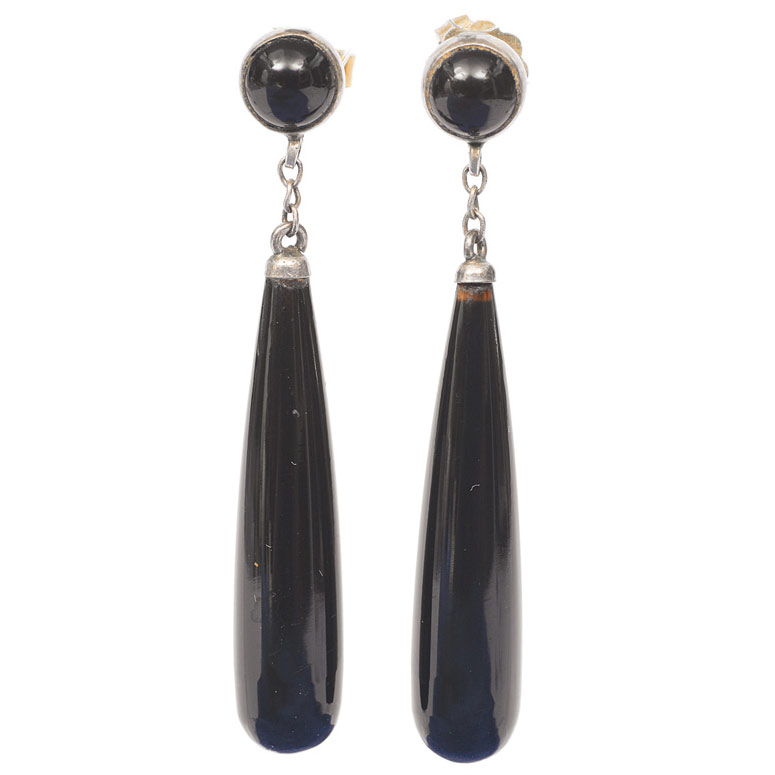 A pair of Biedermeier onyx earpendants