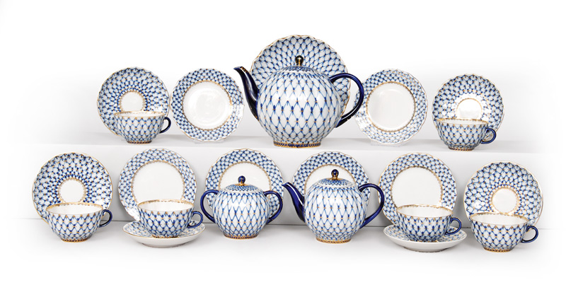 A russian tea service "Cobalt net " for 6 persons