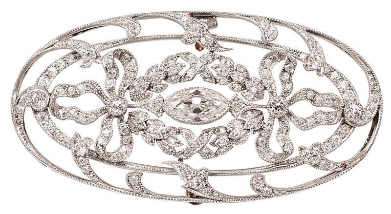 An Art-Nouveu diamond brooch