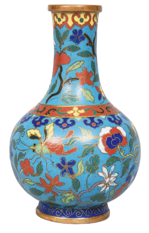 Kleine Cloisonné-Vase mit Blumen-Dekor