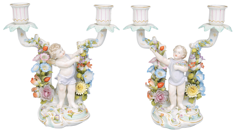 A pair of candlesticke "Putti"