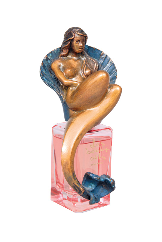 A bronze figure "Aphrodite" of the series "Les beaux arts"