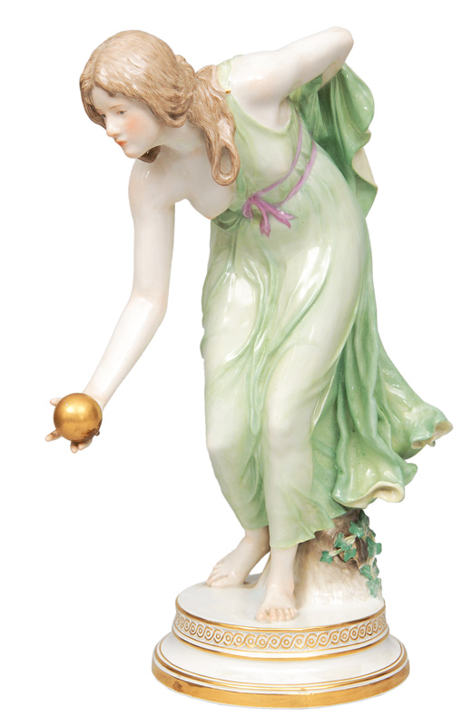 A big Art Nouveau figure "Kugelspielerin"