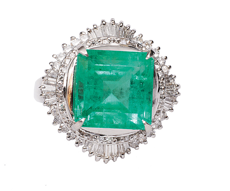 Hochwertiger Smaragd-Diamant-Ring