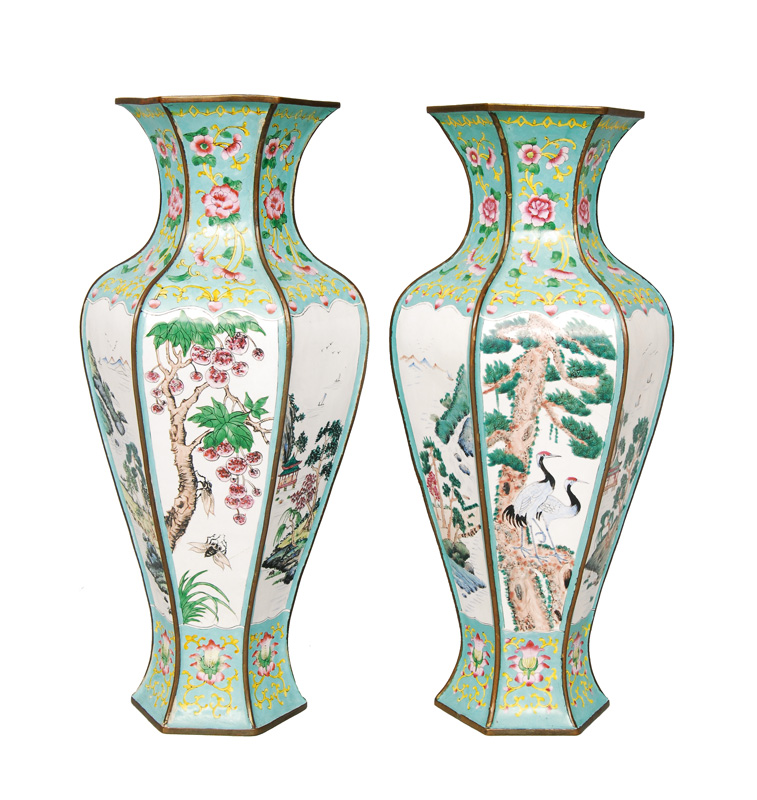 Paar große Kanton-Email-Vasen