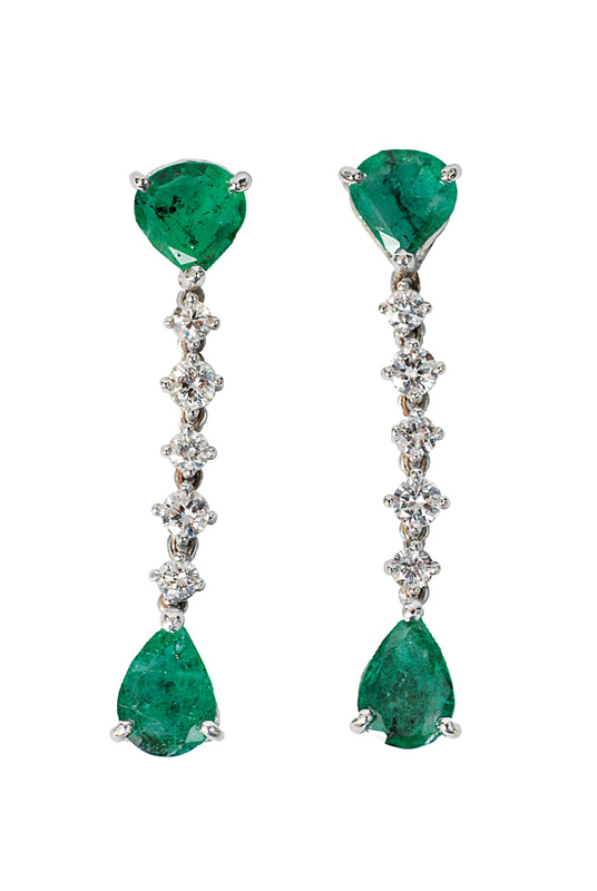 A pair of diamond emerald earpendants