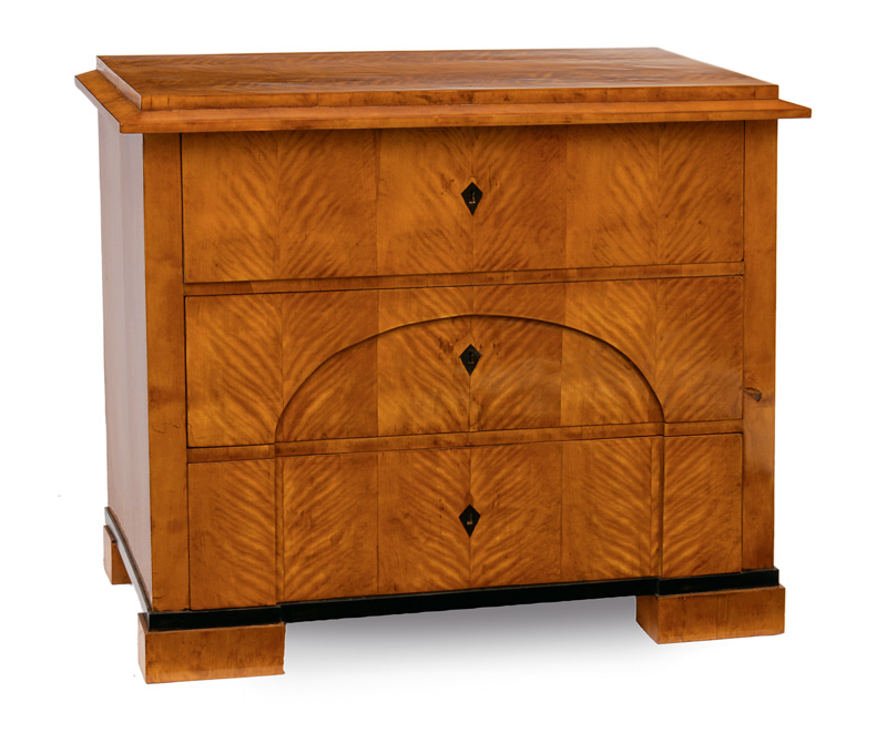 A Biedermeier chest of drawers