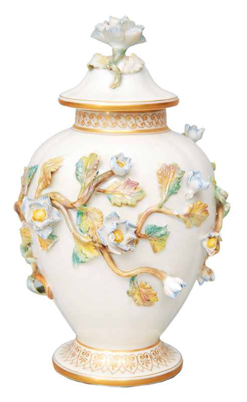 Small vase with cover with flower decoration