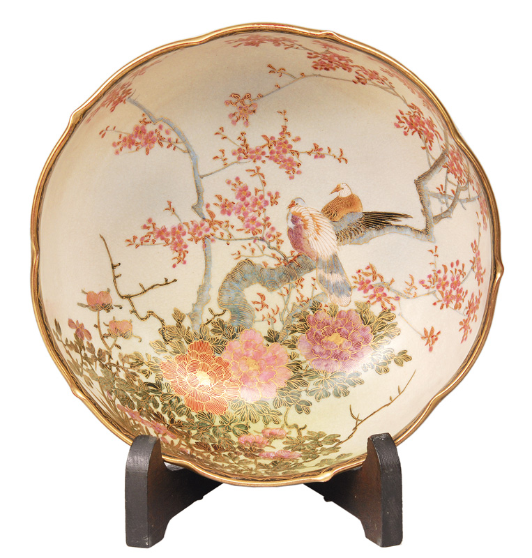 A Satsuma-bowl with bird painting A Satsuma-bowl with bird painting