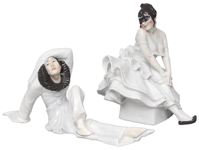 A pair of Art Nouveau figures "Pierrette and Pierrot"