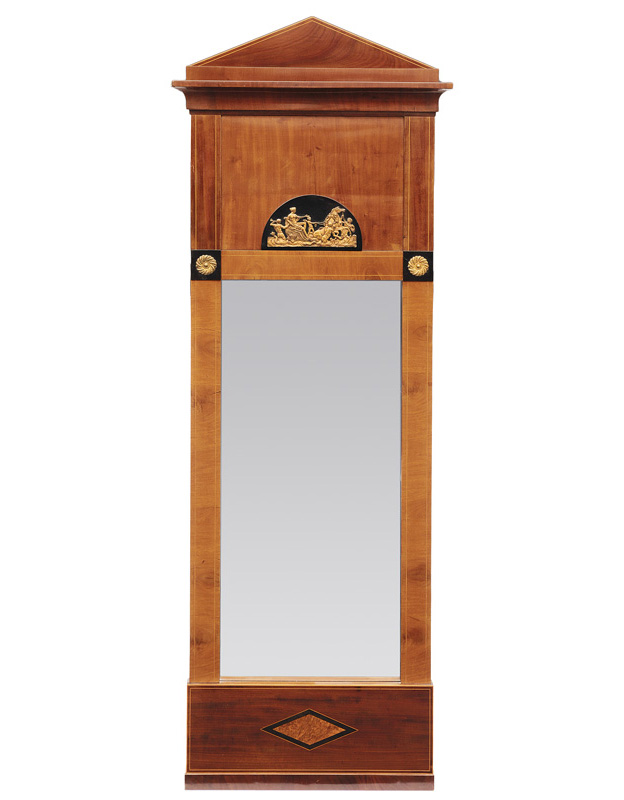 A Biedermeier mirrow