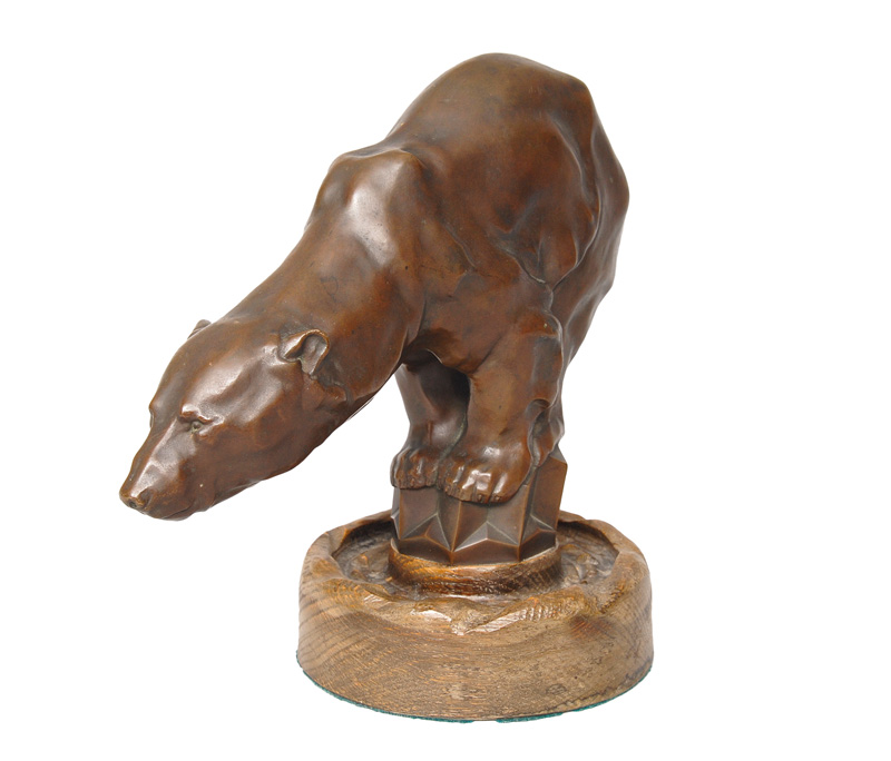 A bronze figure "Polar bear"