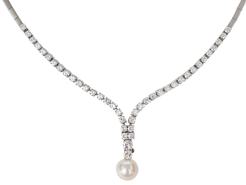 A diamond pearl necklace by jeweller Wilm