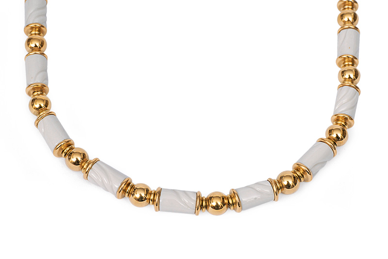 A golden necklace with porcellain chain links by Bulgari