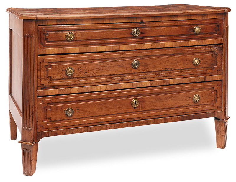 A Louis Seize chest of drawers