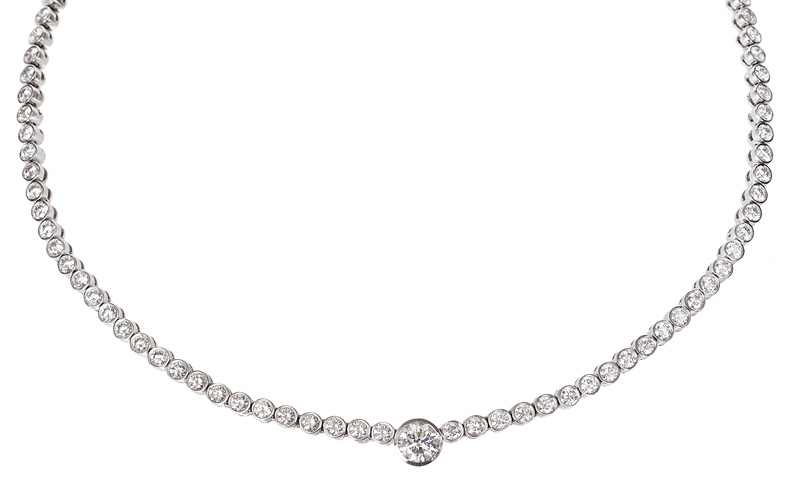 A high carat diamond necklace