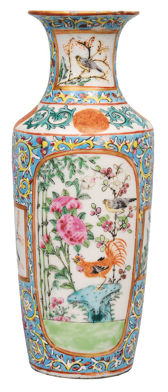 Famille-Rose-Balustervase mit Vogelmalerei