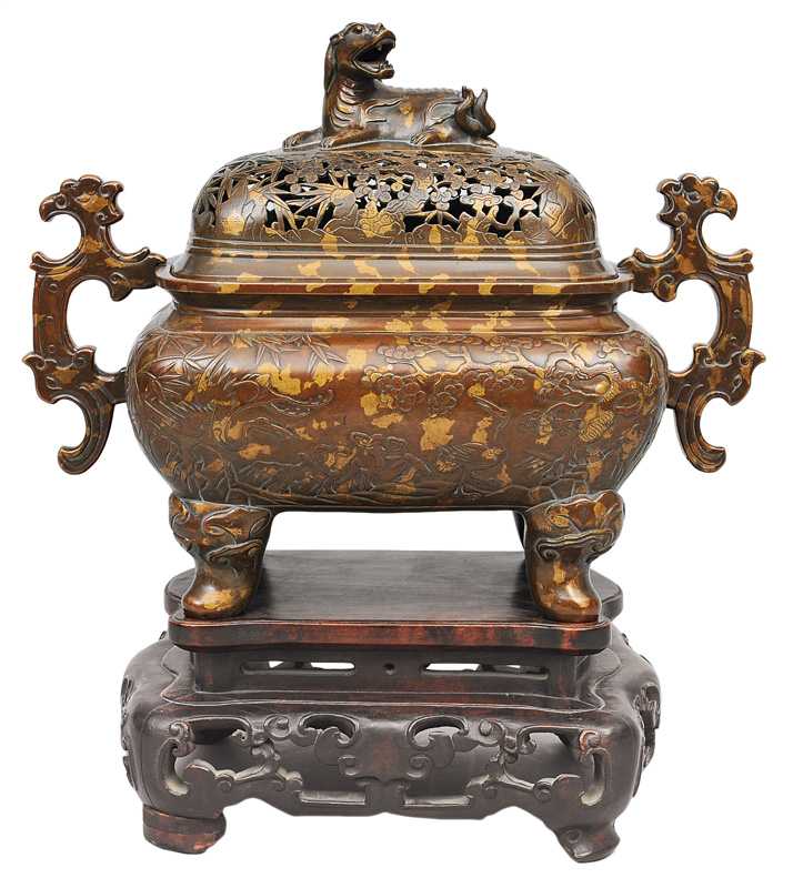 A rare censer with gold splash decoration