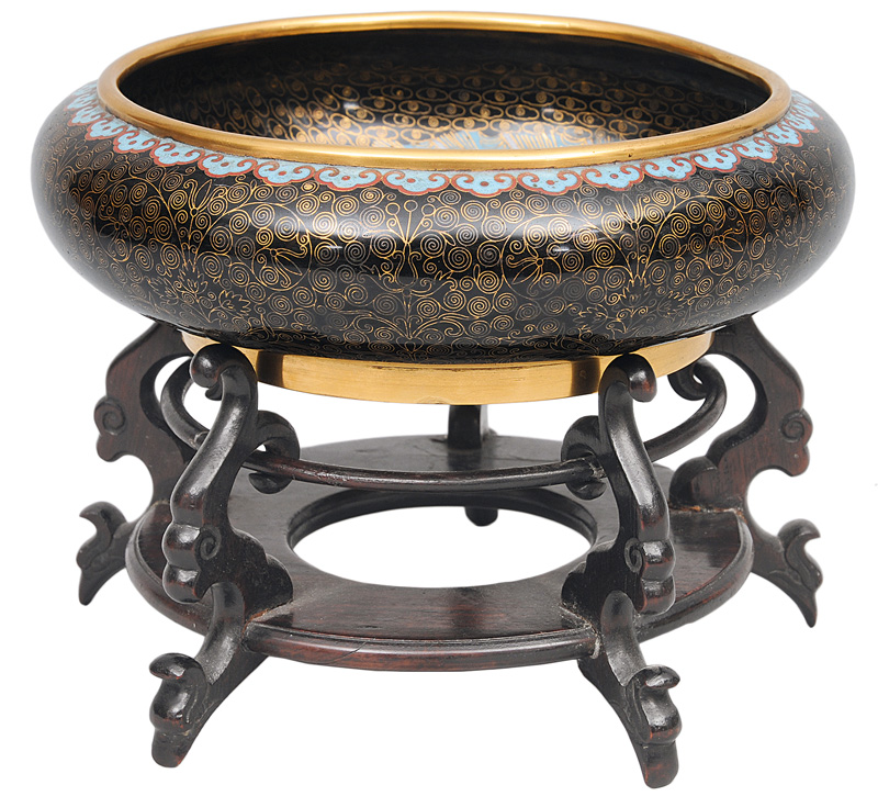 A cloisonné bowl with yellow dragon