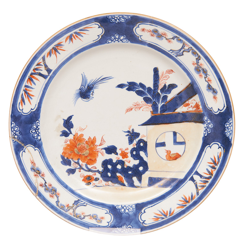 An Imari plate with birds
