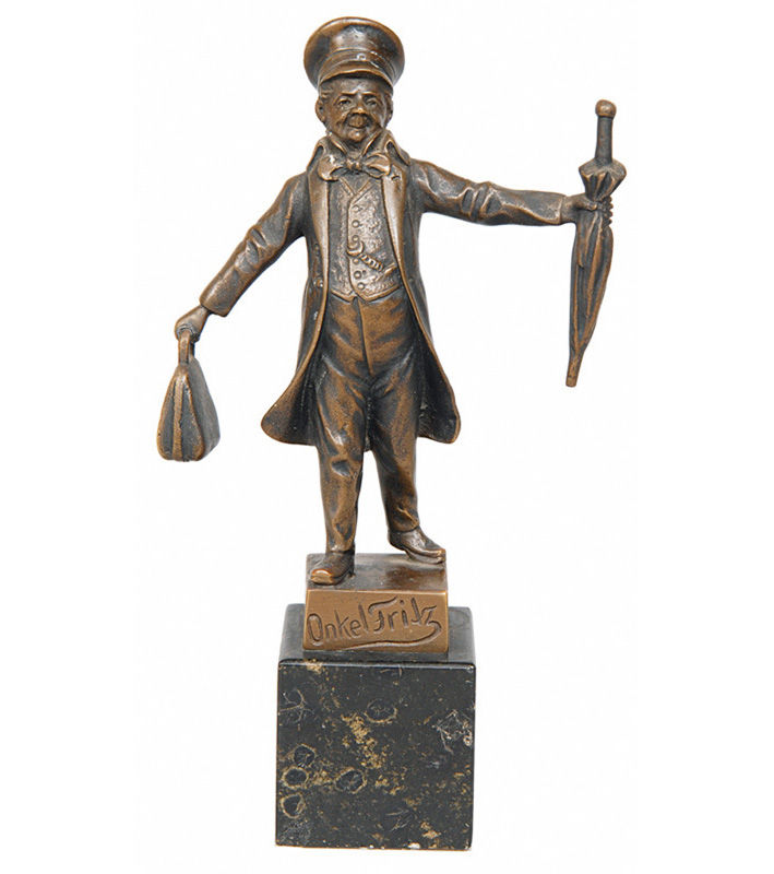 Small bronze figure 'Uncle Fritz'