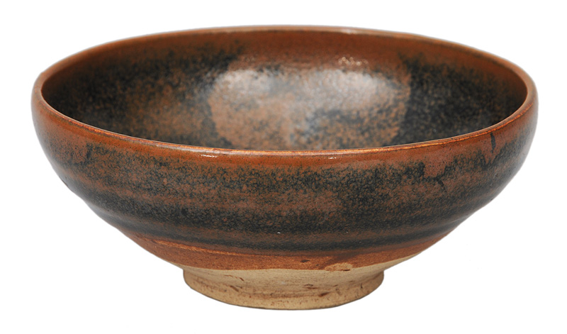 A Song tea bowl with tea-powder decoration