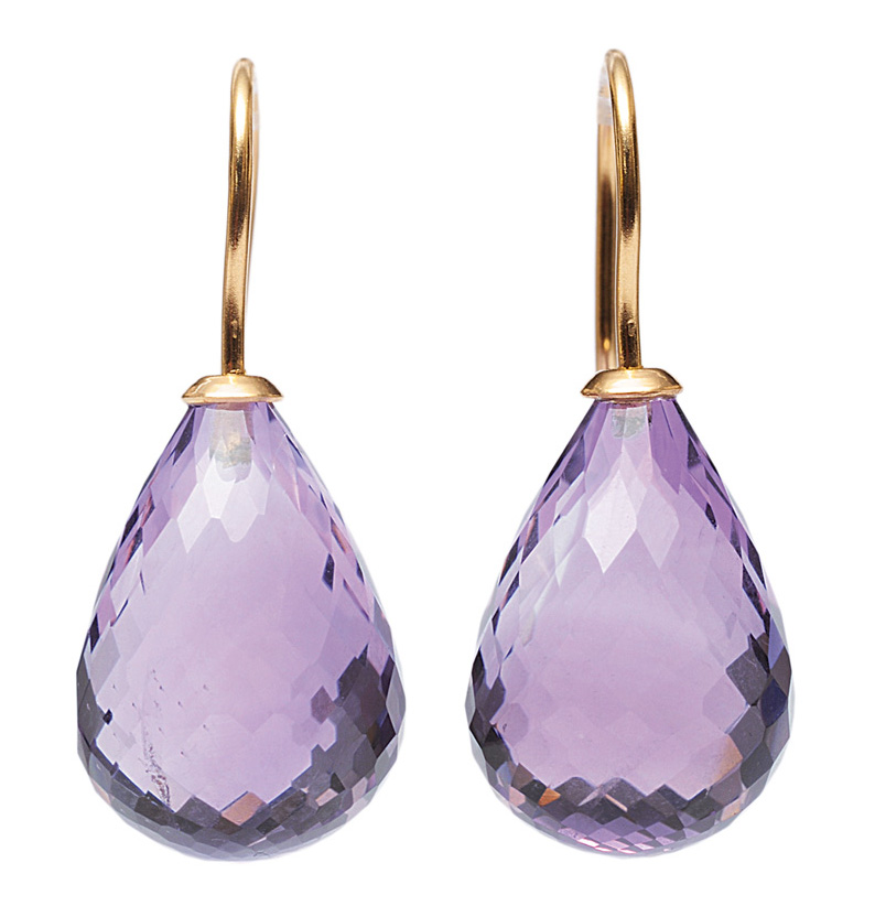 A pair of amethyst earpendants