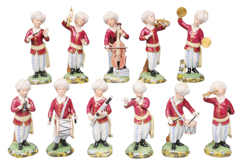 A set of 11 figurines "The Turkish Orchestra"