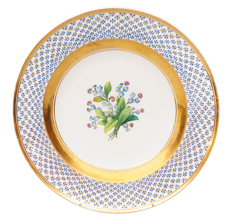 A plate "Viola"