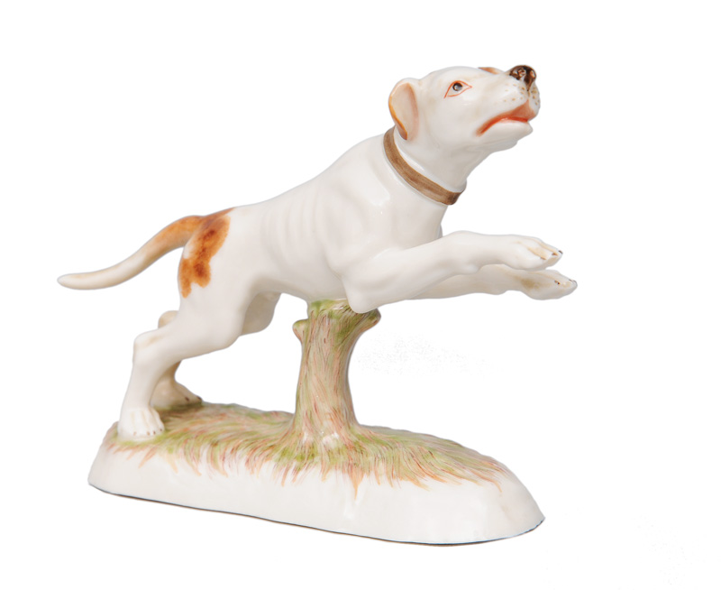 A figurine "Gundog"