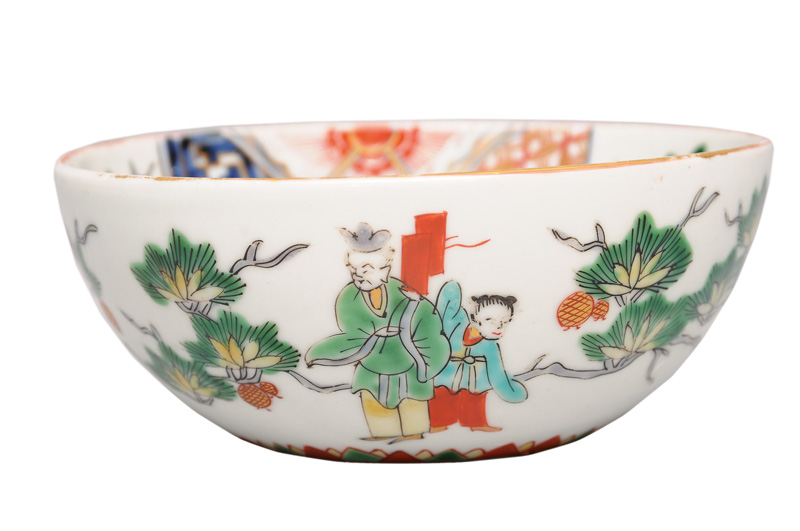 A bowl with scholar scene among pine branches