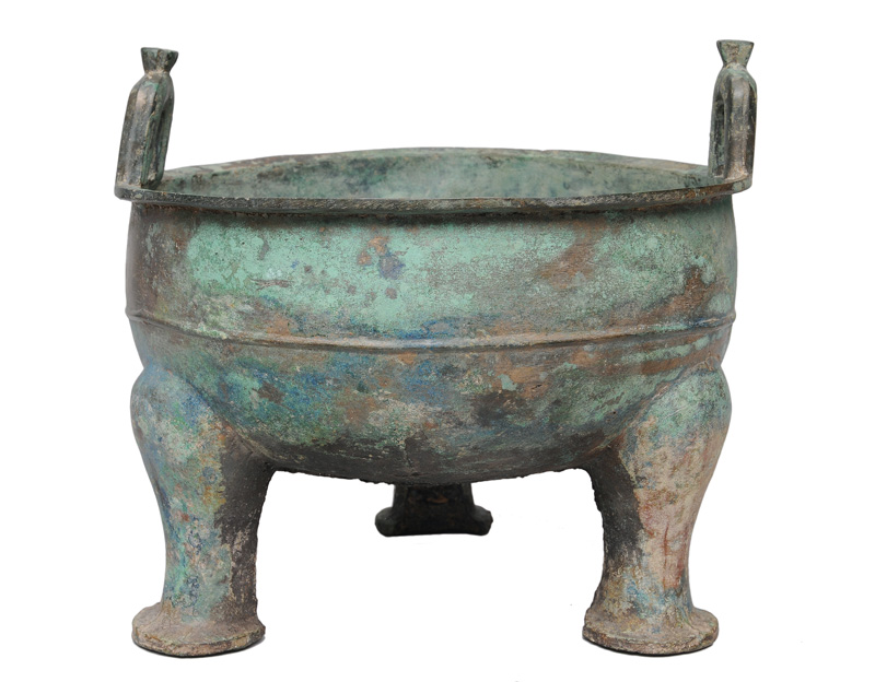 A bronze-vessel "Ding"