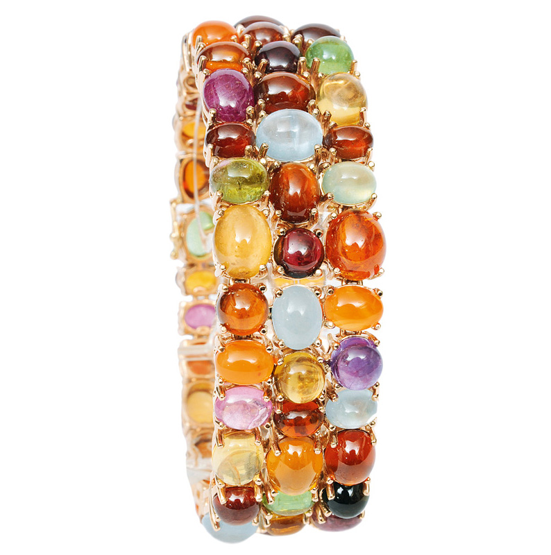 An extraordinary colourful bracelet